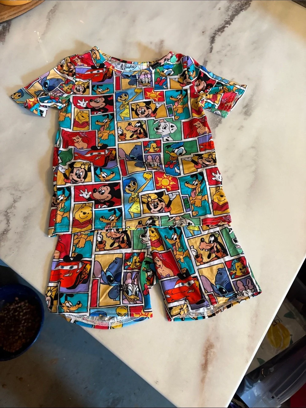 Disney Multi-Character Panel Short Sleeve Pajama Set - Red, Blue, Yellow, Green